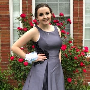 Meet your Posher, Dani